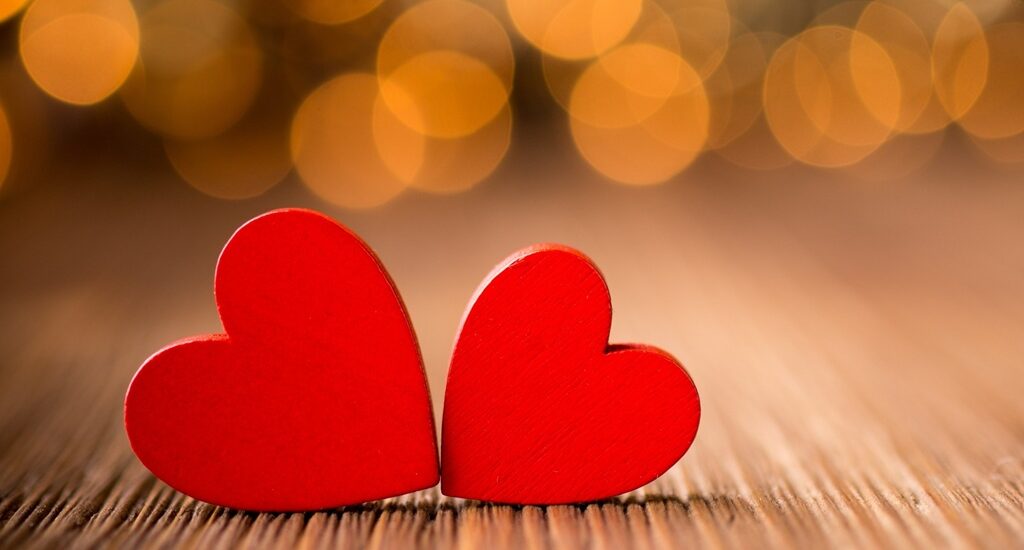 Love Compatibility Between Zodiac Signs